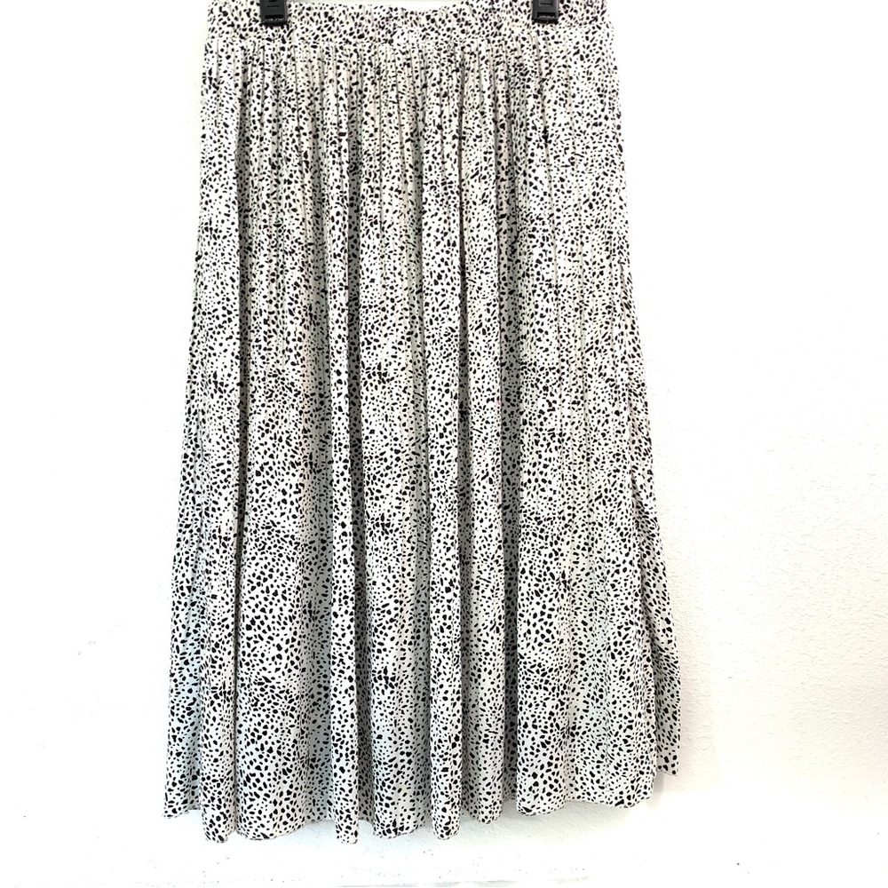 WD•NY Pleated Polka Dot Black & White Lined Midi Skirt Size XL